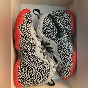 Nike foam posite elephants